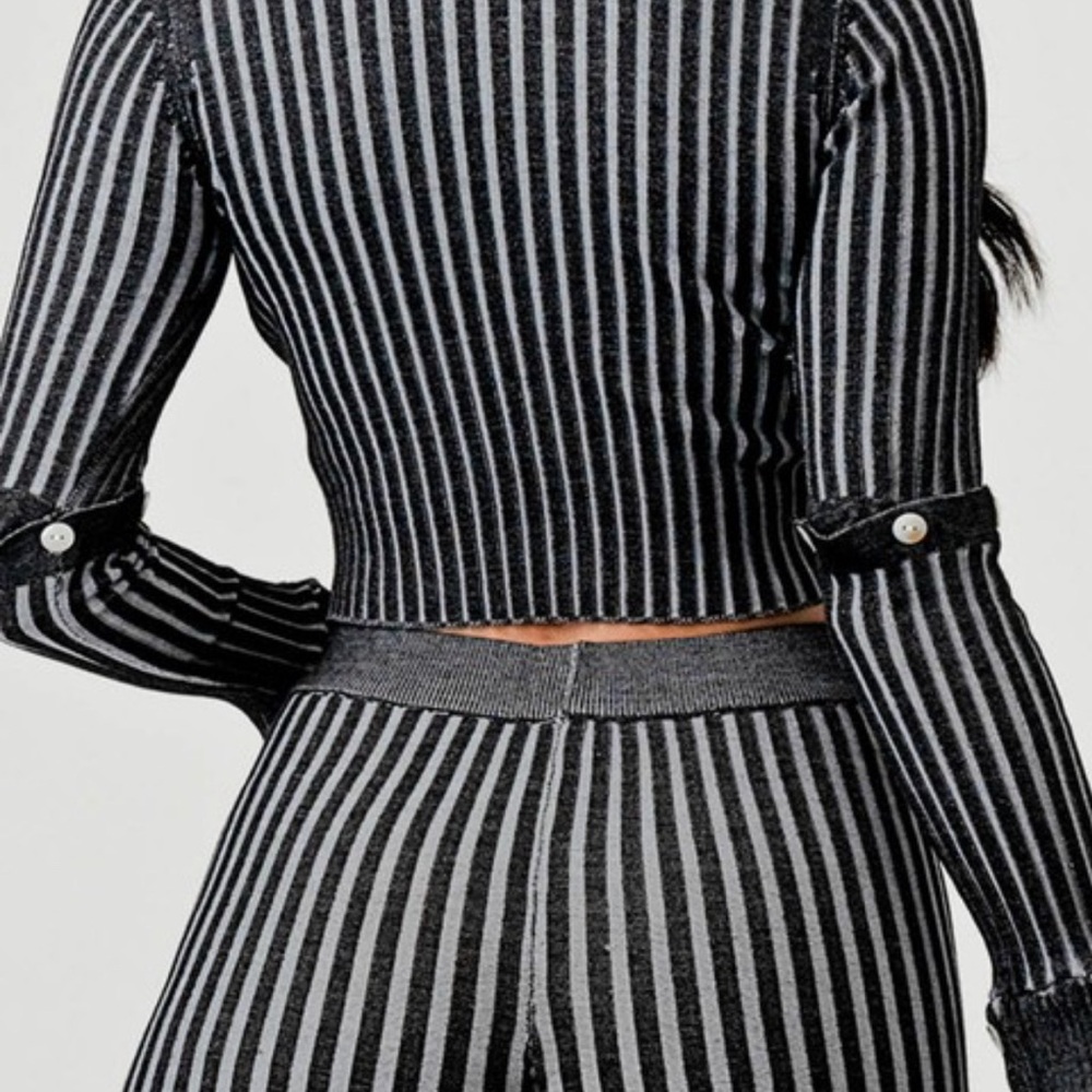Asymmetrical Ribbed Button-Up Set - Picture 2 of 3